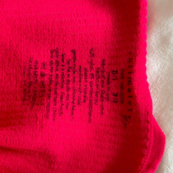 Free People Easy To Love Cami Size XS/S Hot Pink/Red - Picture 3 of 3